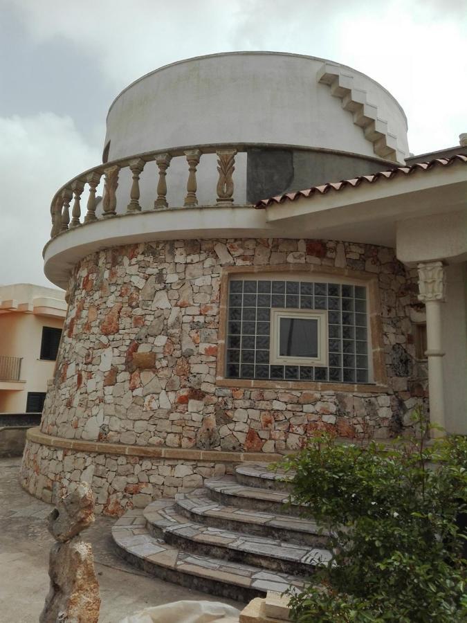 Hotel Casa Vacanza d'arte Salentina Specchia Exterior foto